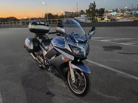 2007 Yamaha FJR1300, серебристый, 650000 рублей, вид 2