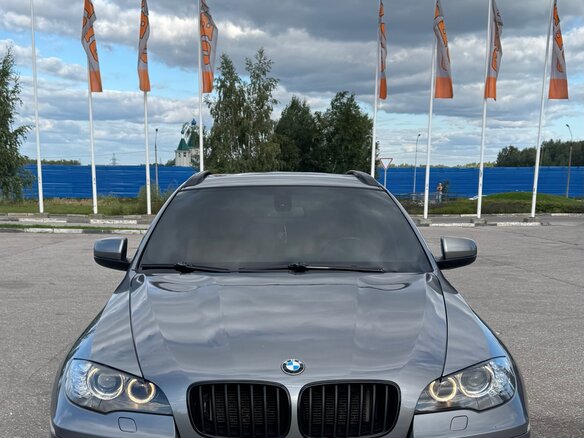 2011 BMW X6 35i 8-speed I (E71), серый, 1850000 рублей - вид 1