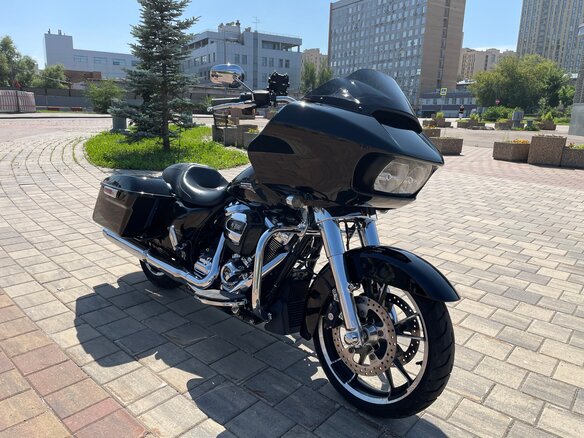 2023 Harley-Davidson Road Glide, чёрный, 1680000 рублей