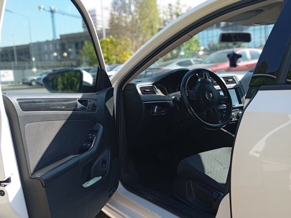 2012 Volkswagen Jetta VI, белый, 1110000 рублей - вид 12