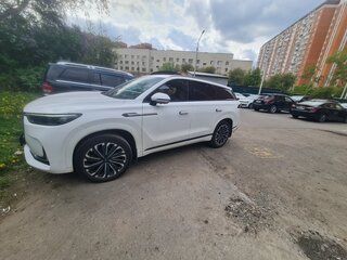 2024 Jaecoo J8, белый, 3500000 рублей, вид 2