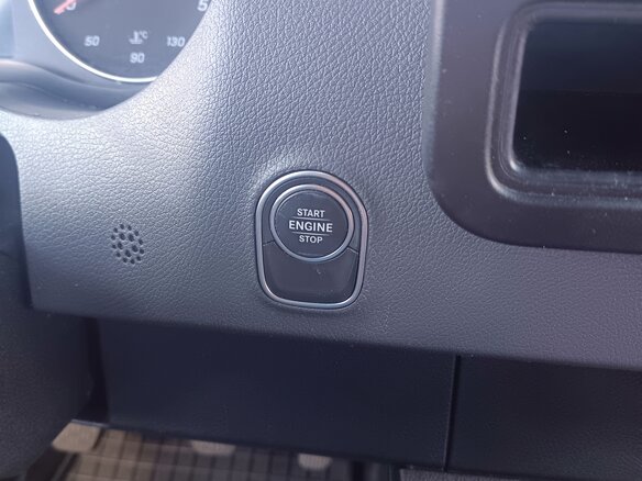 2020 Mercedes-Benz Sprinter, белый, 4350000 рублей - вид 12