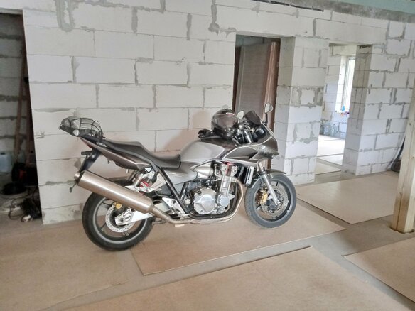 2007 Honda CB 1300, серый, 600000 рублей - вид 3