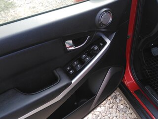2014 SsangYong Korando III Рестайлинг, красный, 1300000 рублей, вид 5