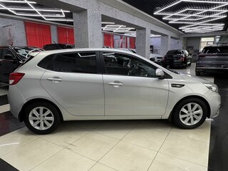 2016 Kia Rio III Рестайлинг, серебристый, 1299000 рублей, вид 5