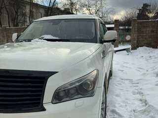 2012 Infiniti QX56 II, белый, 2800000 рублей, вид 2