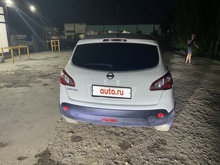 2011 Nissan Qashqai I Рестайлинг, белый, 1045000 рублей, вид 4