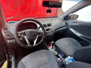2015 Hyundai Solaris I Рестайлинг, чёрный, 850000 рублей, вид 3