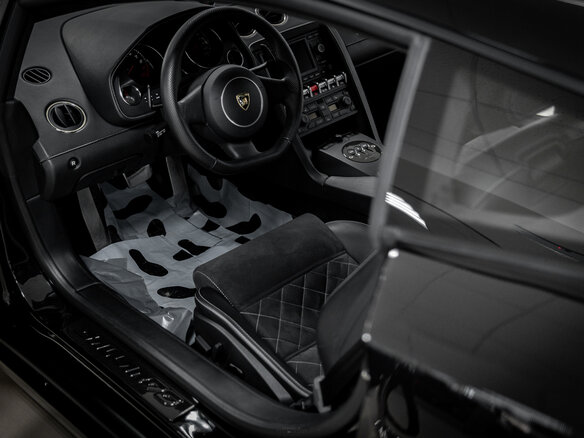 2013 Lamborghini Gallardo LP560-4 I Рестайлинг, чёрный - вид 4