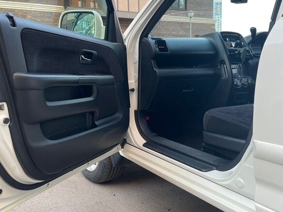 2005 Honda CR-V II Рестайлинг, белый, 1200000 рублей - вид 12