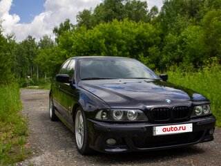 2000 BMW 5 серии 535i IV (E39) Рестайлинг, чёрный, 1000000 рублей, вид 3