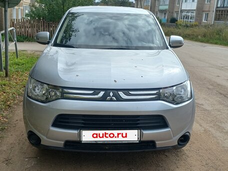 2013 Mitsubishi Outlander III, серебристый, 1000000 рублей, вид 1
