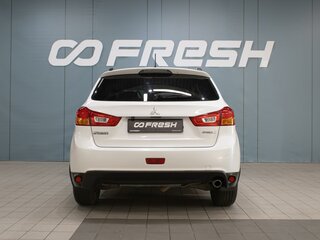 2013 Mitsubishi ASX I Рестайлинг, белый, 930000 рублей, вид 4