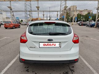2014 Ford Focus III, белый, 730000 рублей, вид 4