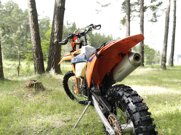 2022 KTM 350 EXC F, оранжевый, 650000 рублей - вид 18