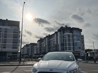 2016 Ford Fusion (North America) II, серебристый, 1200000 рублей, вид 3