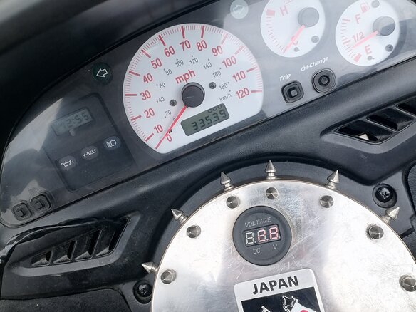 2001 Yamaha TMAX, золотистый, 300000 рублей - вид 2