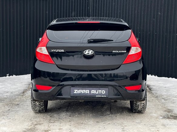 2013 Hyundai Solaris I, чёрный - вид 4