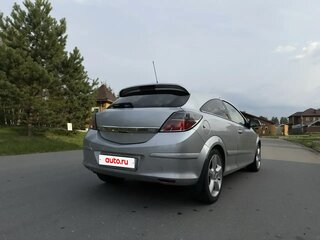 2010 Opel Astra GTC H Рестайлинг, серебристый, 430000 рублей, вид 2