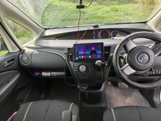 2011 Mazda Biante, серебристый, 725000 рублей, вид 3