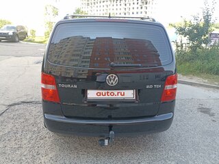 2005 Volkswagen Touran I, чёрный, 880000 рублей, вид 5