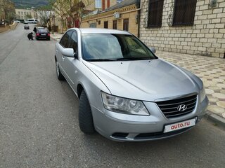 2009 Hyundai Sonata V (NF), серебристый, 730000 рублей, вид 4