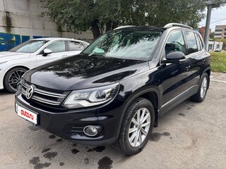 2011 Volkswagen Tiguan I Рестайлинг, чёрный, 2000000 рублей, вид 1