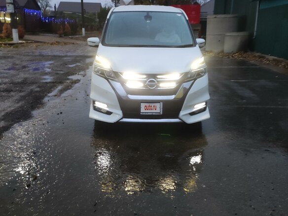2016 Nissan Serena S-Hybrid V (C27), белый