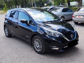 2019 Nissan Note e-Power II Рестайлинг, чёрный, 1565000 рублей, вид 3