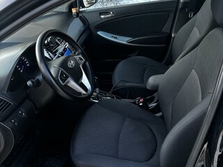 2014 Hyundai Solaris I, чёрный, 1000000 рублей, вид 4