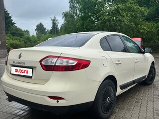 2013 Renault Fluence I Рестайлинг, белый, 620000 рублей, вид 4