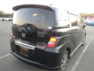 2014 Honda Freed Spike I Рестайлинг 2, чёрный, 1900000 рублей, вид 3