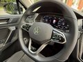 2017 Volkswagen Tiguan II, чёрный, 2900000 рублей - вид 7