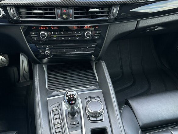 2015 BMW X5 M II (F85), чёрный, 5400000 рублей - вид 24