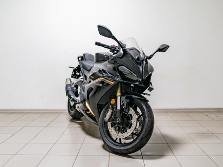 2025 QJMotor SRK 800 RR, чёрный, 729000 рублей, вид 1