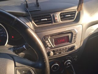 2014 Kia Rio III, бежевый, 800000 рублей, вид 4