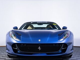 2022 Ferrari 812 GTS, синий, 39681301 рублей, вид 2