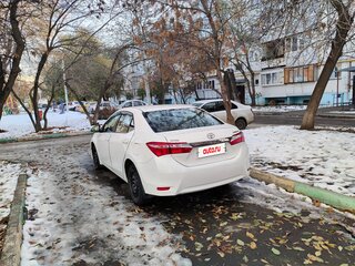 2013 Toyota Corolla XI (E160, E170, E180), белый, 1250000 рублей, вид 3
