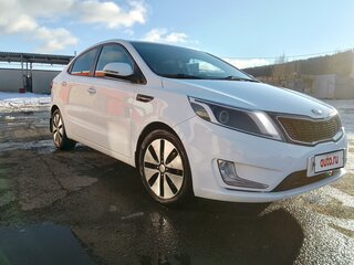 2013 Kia Rio 4-speed III, белый, 1200000 рублей, вид 1