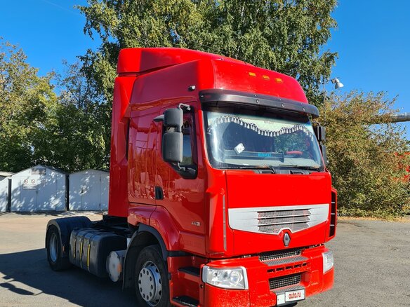 2011 Renault Premium, белый, 2450000 рублей - вид 1