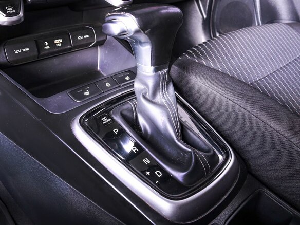 2018 Kia Rio IV, серый - вид 10