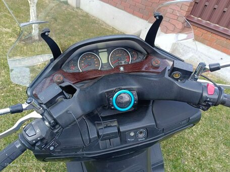 2010 Suzuki Burgman (SkyWave) 400, чёрный, 320828 рублей, вид 4