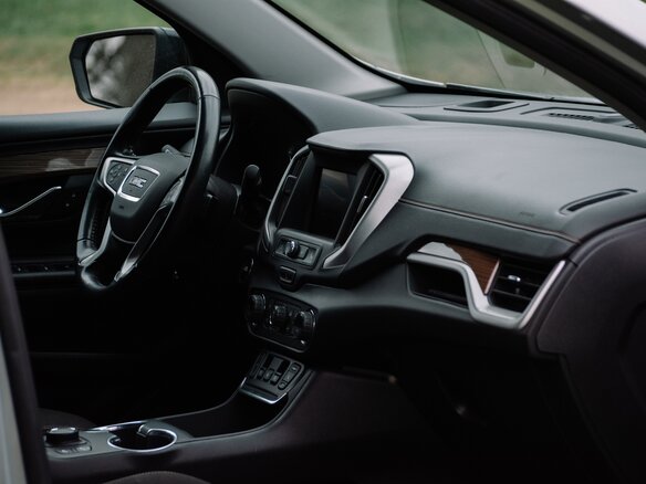 2021 GMC Terrain II, серый, 2273000 рублей - вид 12