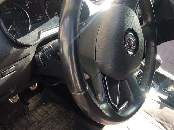 2013 Skoda Octavia III (A7), белый, 1030000 рублей - вид 7