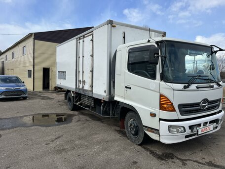 2004 Hino Series 500 (Ranger), белый, 2700000 рублей, вид 1