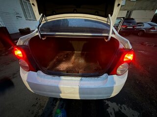 2013 Chevrolet Aveo II, белый, 655000 рублей, вид 4