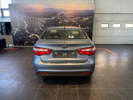 2012 Kia Rio III, голубой, 700000 рублей, вид 5