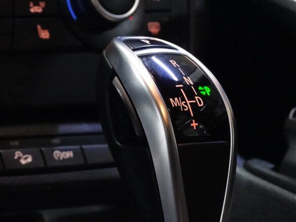 2014 BMW X1 20i I (E84) Рестайлинг, чёрный - вид 16