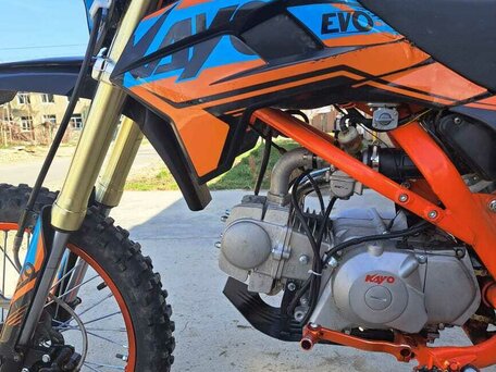 2022 Kayo Evolution YX125EM, оранжевый, 82099 рублей, вид 3