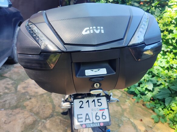 2015 Yamaha MT-09 Tracer (FJ-09), серебристый, 850000 рублей - вид 18